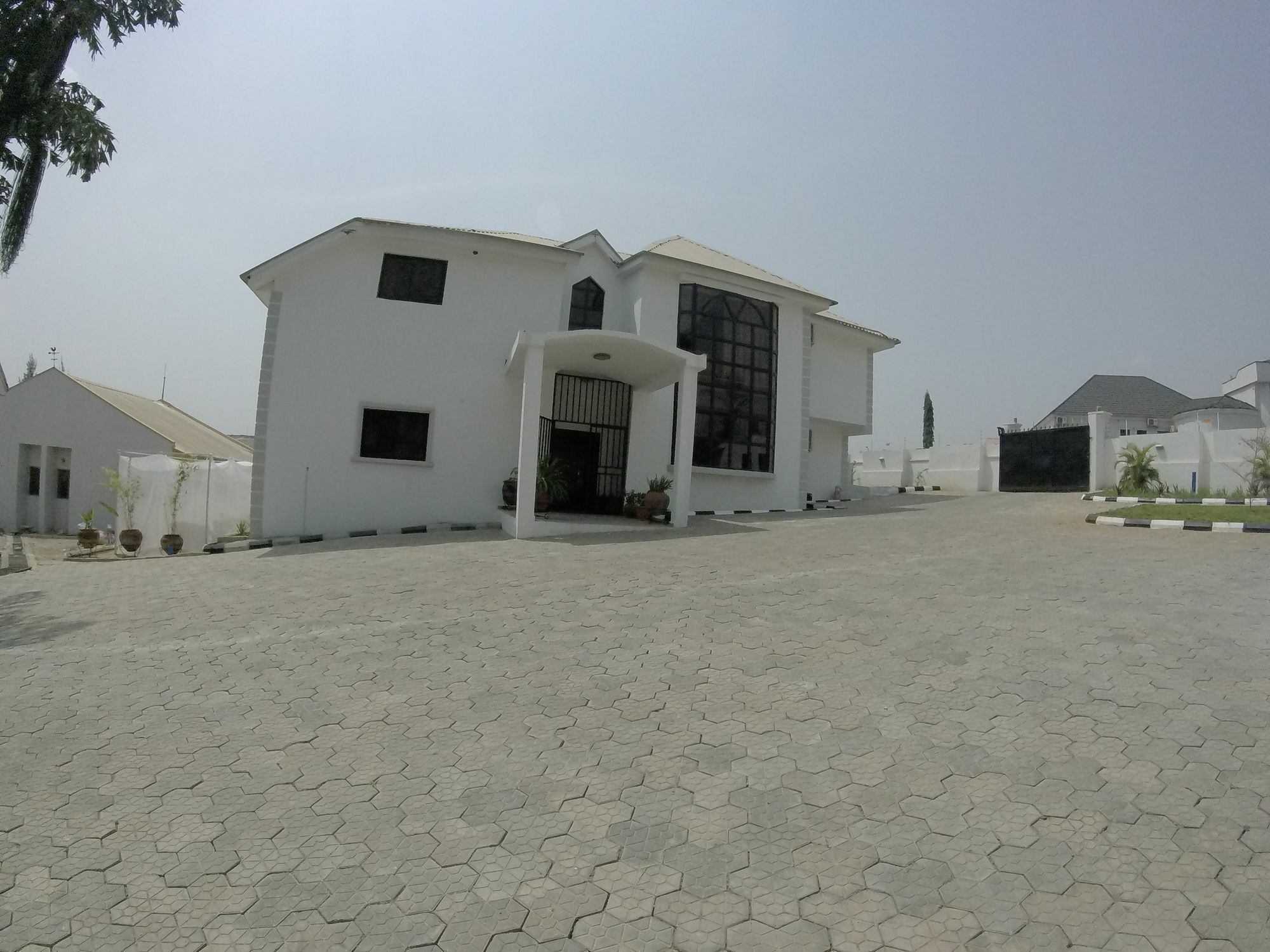 Ironhouse Guest Suites Mobushipe Exteriér fotografie